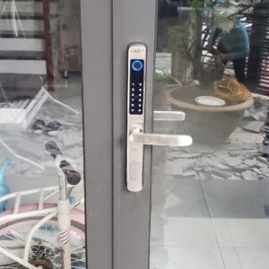 khoa van tay cua nhom H2911v3 5