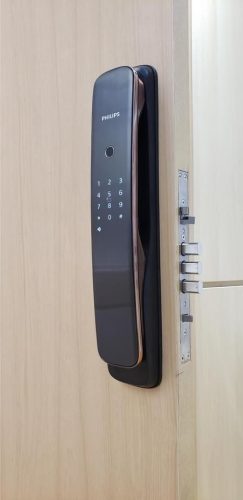 khóa cửa vân tay Philips DDL702-1HWS